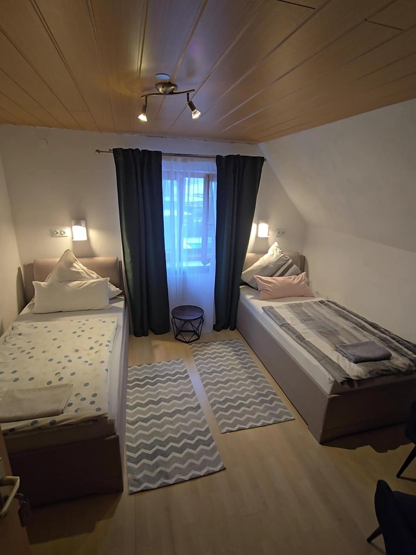 Karolingerweg Hotel Lauterhofen Luaran gambar